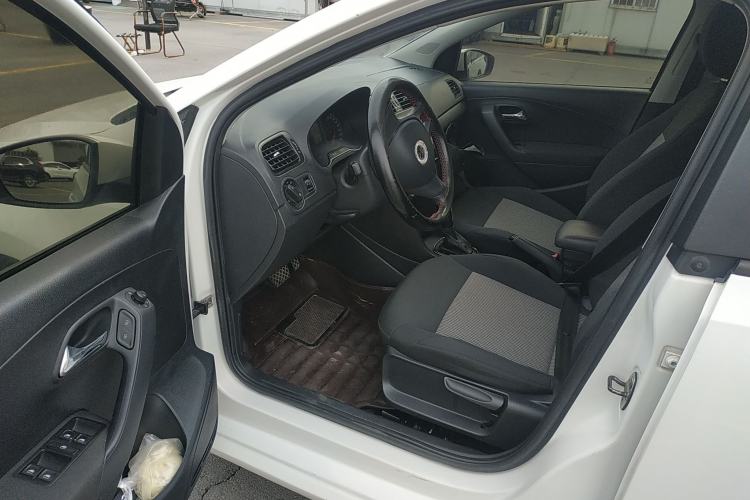 Used Volkswagen Polo 2018 1.5L Automatic Advanced Driving Model
