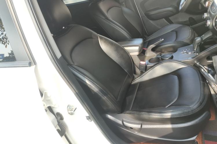 Used Hyundai ix35 2013 2.0L Automatic 2WD Comfort GL China IV Standard
