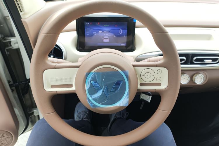 Used Wuling Hongguang MINIEV 2025 Four-Door Version Advanced Edition