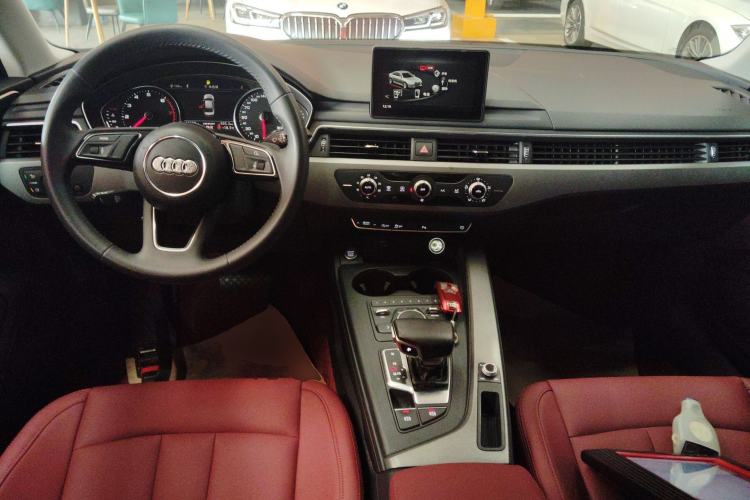 Used Audi A4L 2019 40 TFSI Ambition China VI
