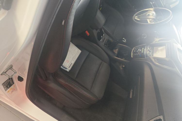 Used Changan CS75 2014 2.0L Manual Luxury Version China IV Standard