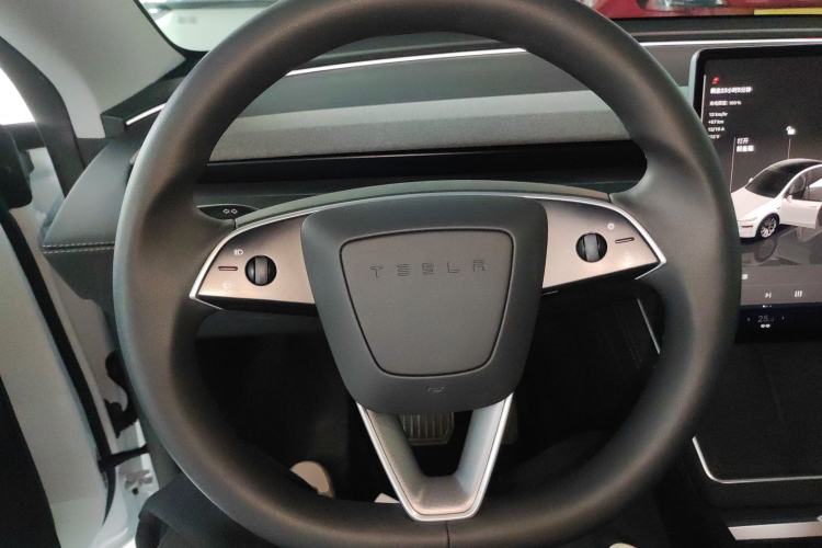 Used Tesla Model Y 2025 Rear-Wheel Drive First Edition