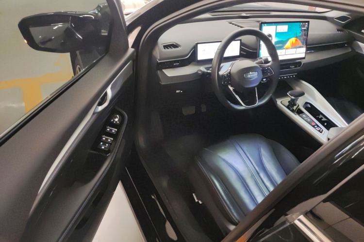 Used Geely Auto Preface 2025 Dongfang Yao 1.5TD Kunlun Edition
