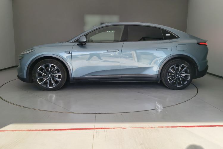 Used ONVO L60 2024 60 kWh All-Wheel Drive
