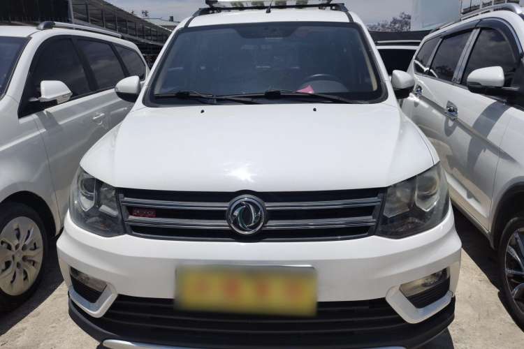 Used Dongfeng Fengon 370 2016 1.5L Manual Luxury Version SFG15-05 7 Seats
