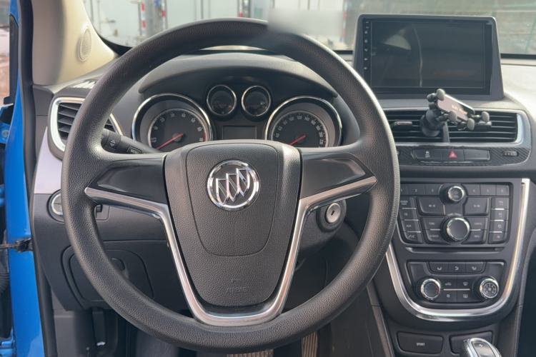 Used Buick Encore 2015 1.4T Automatic Two-Wheel Drive Urban Elite Version
