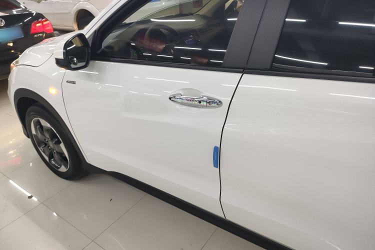 Used Honda Vezel 2016 1.8L CVT Front-Wheel Drive Pioneer Edition
