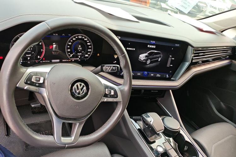 Used Volkswagen Touareg 2020 3.0 TSI Luxury Edition China VI
