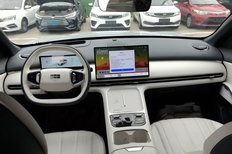 Used  Galaxy Xingjian 7 EM-i 2025 120km Exploration+ Version