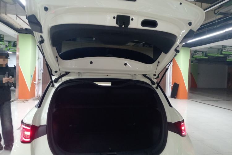 Used BYD Dolphin 2025 Intelligent Driving Version 410 km Fashion Edition
