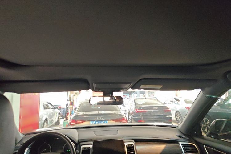 Used Honda UR-V 2017 240TURBO Two-Wheel Drive Classic Edition China V