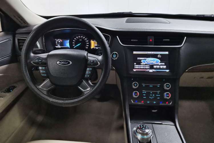 Used Ford Taurus 2015 EcoBoost 245 Fashion Edition
