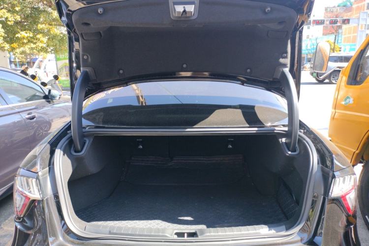 Used Lynk & Co 03 2022 2.0TD DCT JingPro