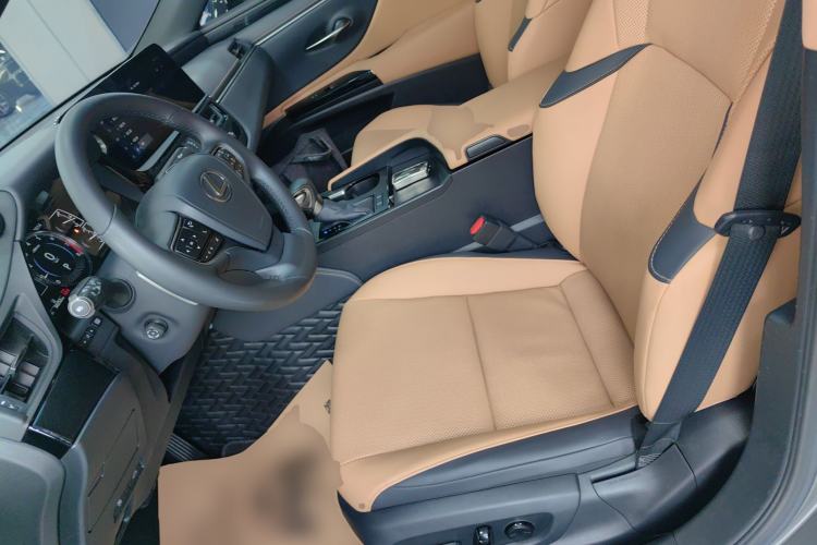 Used Lexus ES 2022 200 Excellence Edition
