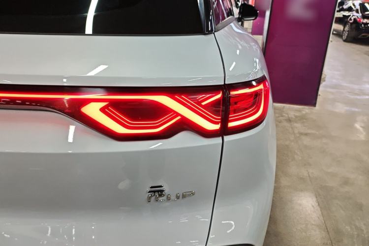 Used BYD Yuan UP 2025 Model 301KM Leading Version
