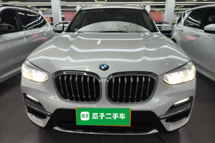 Used BMW X3 2018 xDrive25i Luxury Package China VI Emission Standard

