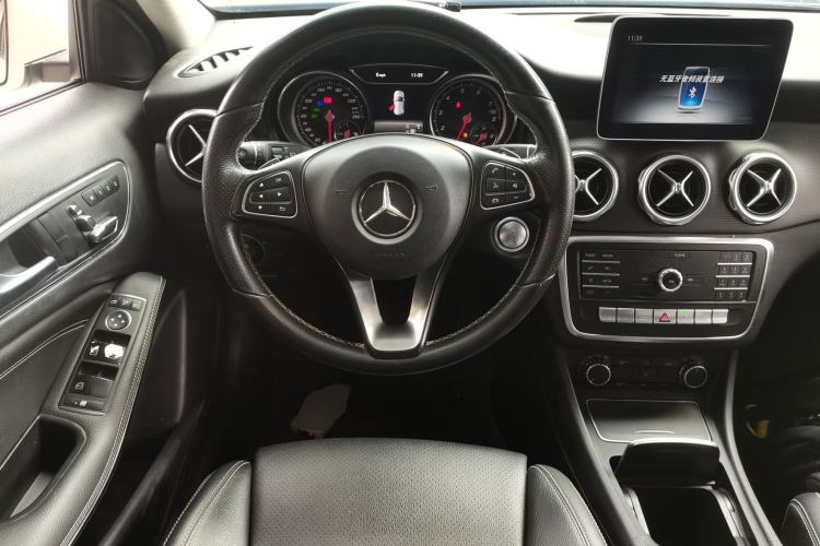 Used Mercedes-Benz GLA 2018 GLA 200 Fashion Model
