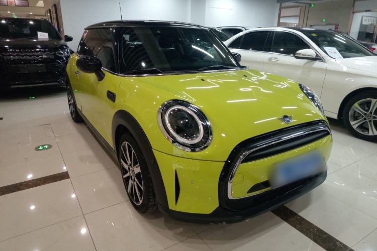 Used  MINI 2023 Updated 1.5T COOPER Artist
