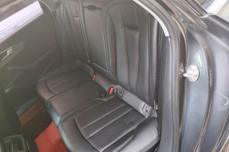 Used Audi A4L 2019 40 TFSI Ambition China VI
