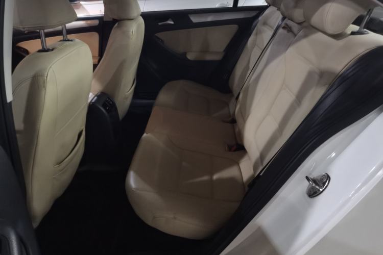 Used Volkswagen Sagitar 2014 Revised Version 1.6L Automatic Comfort Edition
