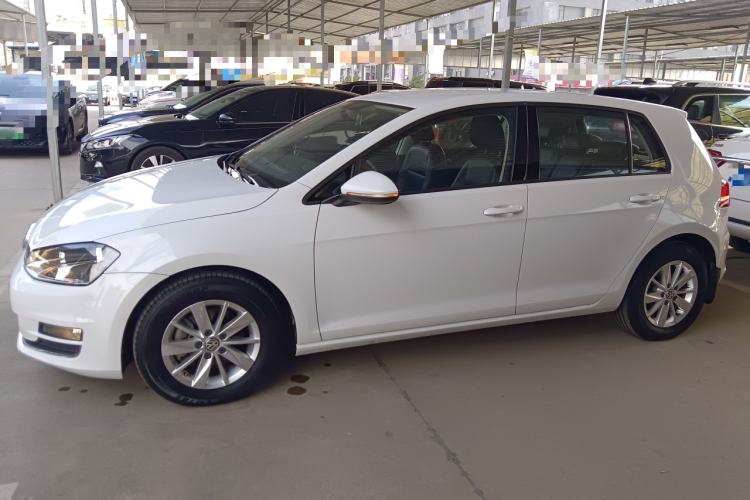 Used Volkswagen Golf 2015 1.6L Automatic Fashion Model
