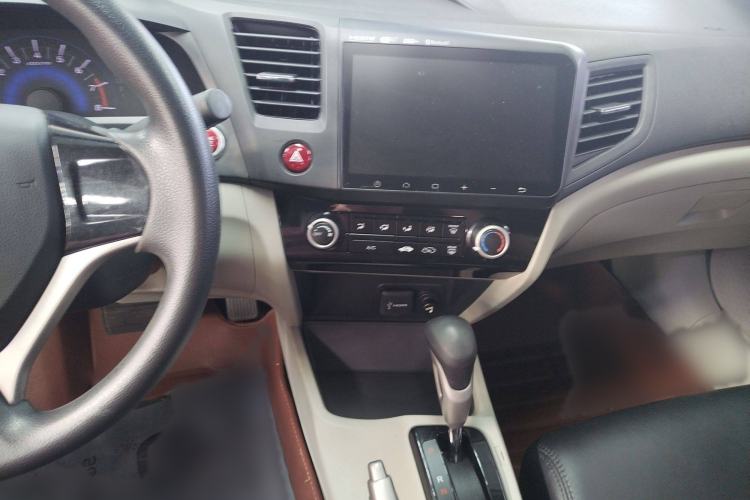 Used Honda Civic 2016 1.8L Automatic Comfort Version
