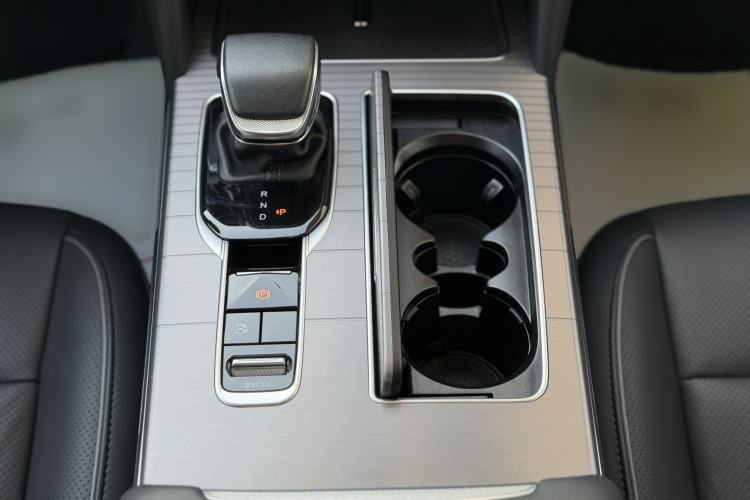 Used Hongqi HS7 PHEV 2024 2.0T PHEV Four-Wheel Drive Flagship Edition 6 Seats