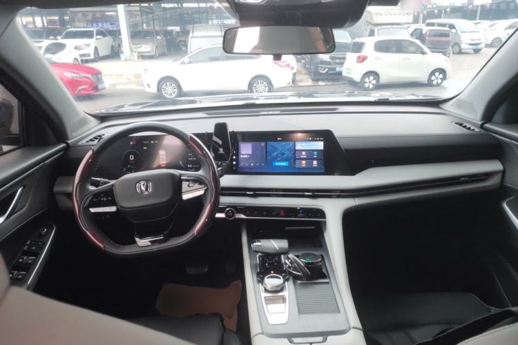 Used Changan CS75 PLUS 2024 3rd Generation Champion Edition 1.5T Intelligent Drive Dynamic Model