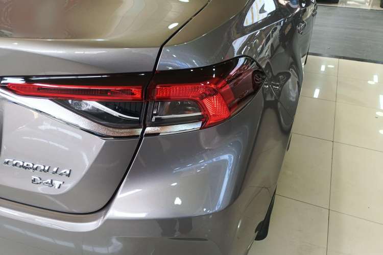 Used Toyota Corolla 2021 1.2T S-CVT Elite Edition
