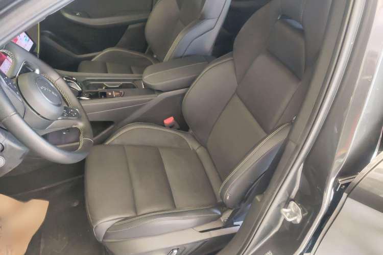 Used Lynk & Co 03 2023 2.0TD DCT JingPro
