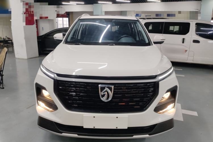 Used Baojun 530 2021 Global Car Anniversary Edition 1.5T Manual Prestige Model 6 Seats