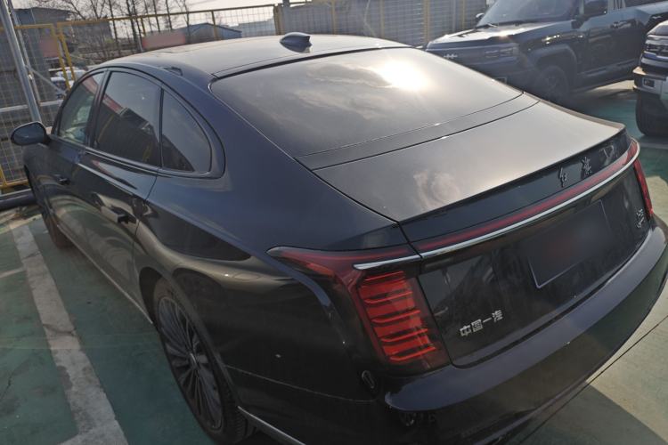 Used Hongqi H9 2025 2.0T Two-Wheel-Drive Flagship Private Enjoyment Style 5 Seats