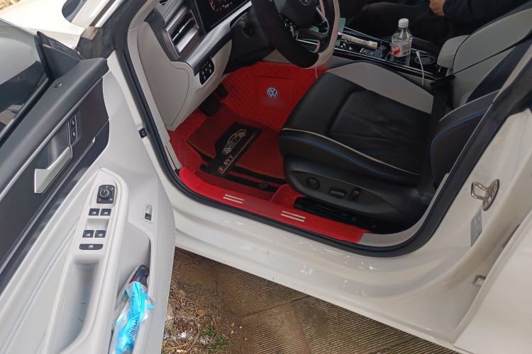 Used Volkswagen Lamando 2022 Lavida L 280TSI DSG Cool & Spicy Edition
