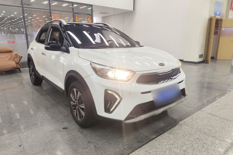 Used Kia kx1 Stonic 2021 1.4L CVT Fun & Sunroof Model
