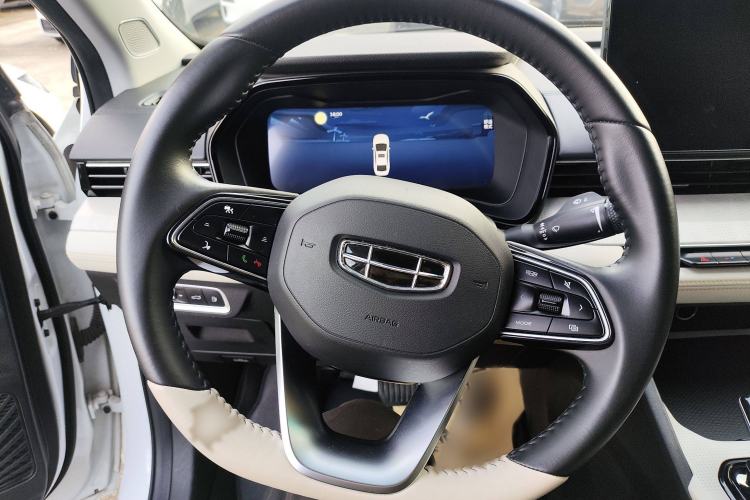 Used Geely Auto Emgrand L HiP 2022 1.5TD-DHT Pro 100KM Super Rui
