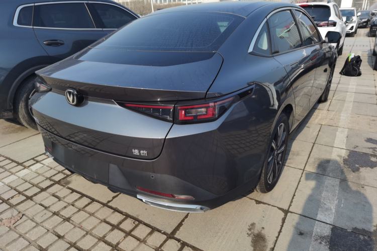 Used Changan Eado 2024 1.5T GDI Automatic Prestige Edition
