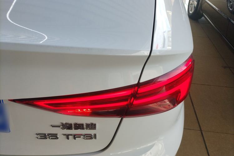 Used Audi A3 2019 Limousine 35 TFSI Fashion Edition China VI Emission Standard
