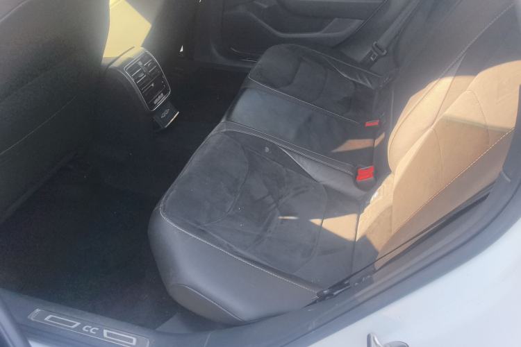 Used Volkswagen FAW-Volkswagen CC 2020 330TSI Huayan Edition China VI Standard
