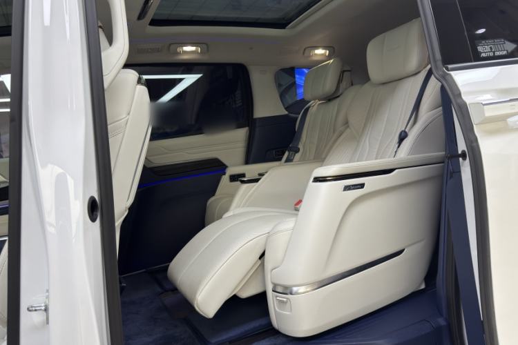 Used Buick Century 2023 2.0T Six-Seater Yinshi Edition