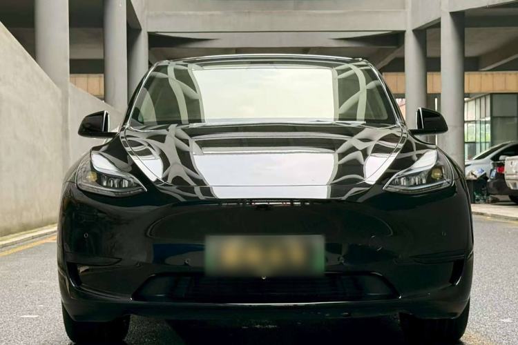 Used Tesla Model Y 2023 Rear-Wheel-Drive Version
