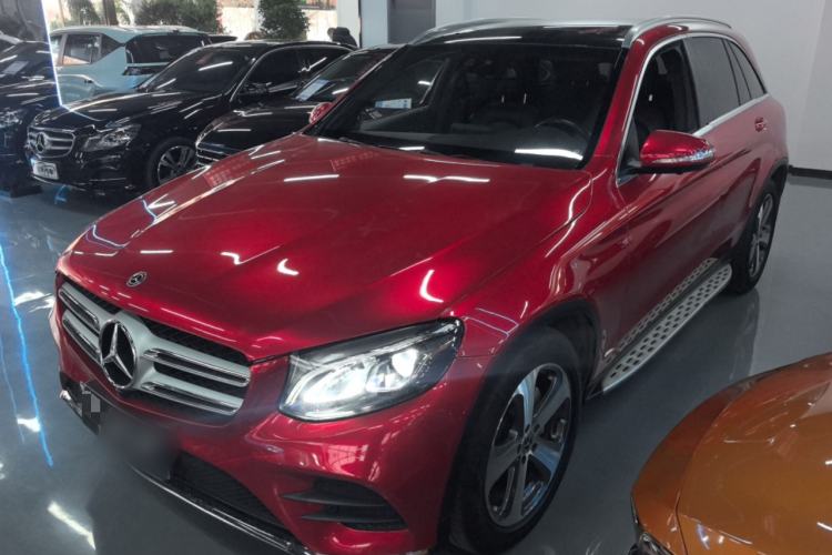 Used Mercedes-Benz GLC 2017 GLC 260 4MATIC Luxury Model