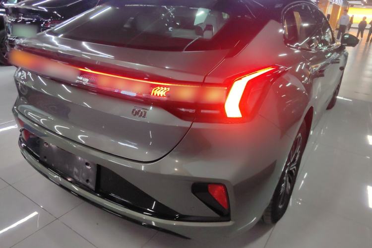 Used Zeekr 001 2025 WE Edition 95 kWh All-Wheel Drive
