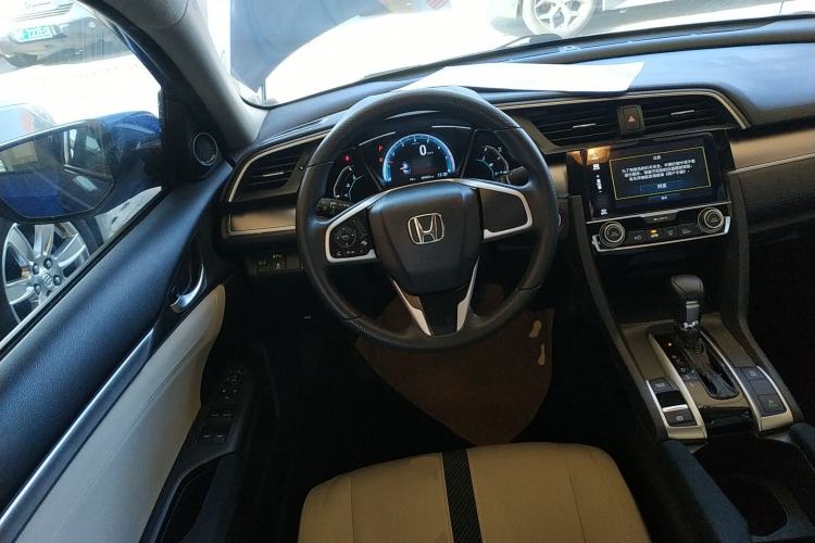 Used Honda Civic 2016 220TURBO CVT Luxury Edition