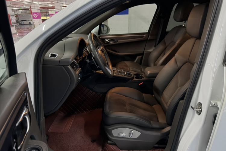 Used Porsche Macan 2016 Macan 2.0T
