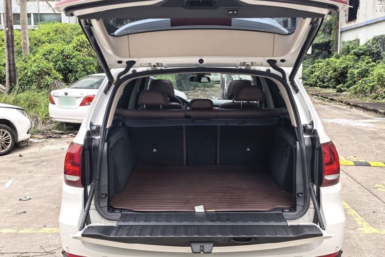 Used BMW X5 2015 xDrive35i U.S. specification
