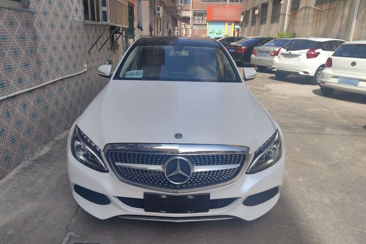 Used Mercedes-Benz C-Class 2015 C 200 L