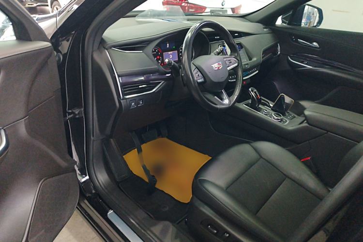 Used Cadillac XT4 2021 28T Two-Wheel Drive Tech Edition
