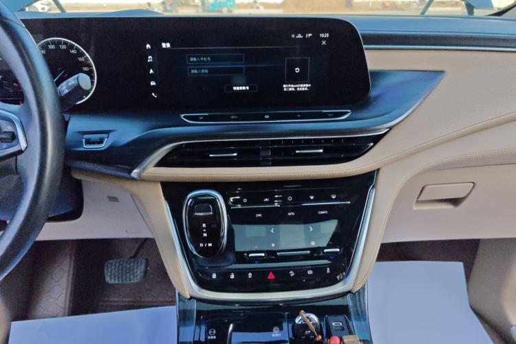 Used Buick GL8 2020 ES Land Cruiser 653T Luxury Model
