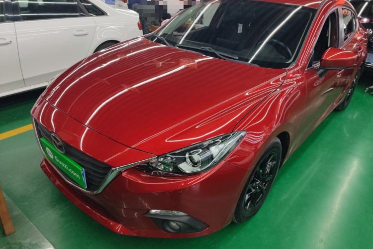 Used Mazda Mazda 3 Axela 2016 Sedan 1.5L Automatic Comfort Model
