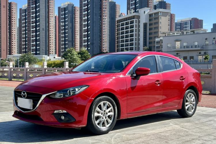 Used Mazda Mazda 3 Axela 2016 Sedan 1.5L Automatic Luxury Model
